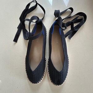 Rothy's Women's Sz. 8 Black woven espadrille shoe with Ankle ties